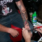 Tat Me Up - Airbrush Tattoos